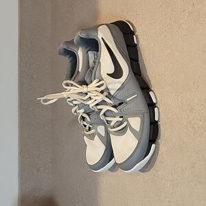 Nike Men's Flex Show TR 3 Cross Trainer White/Gray Sz 8 684701-100